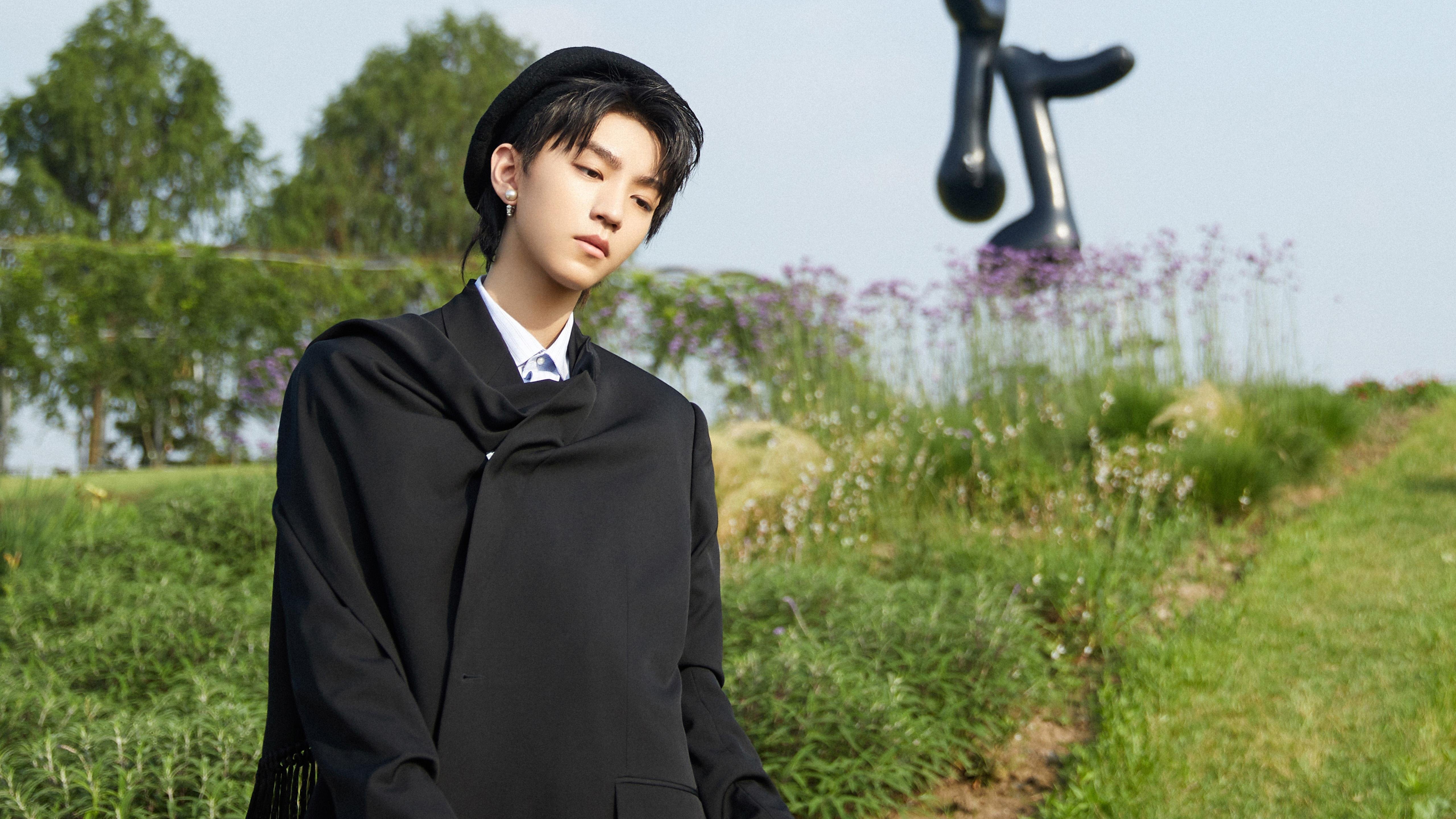 开云体育官网-巴雷拉一锤定音，巴萨攻克拜耳竞技场锁定晋级先机