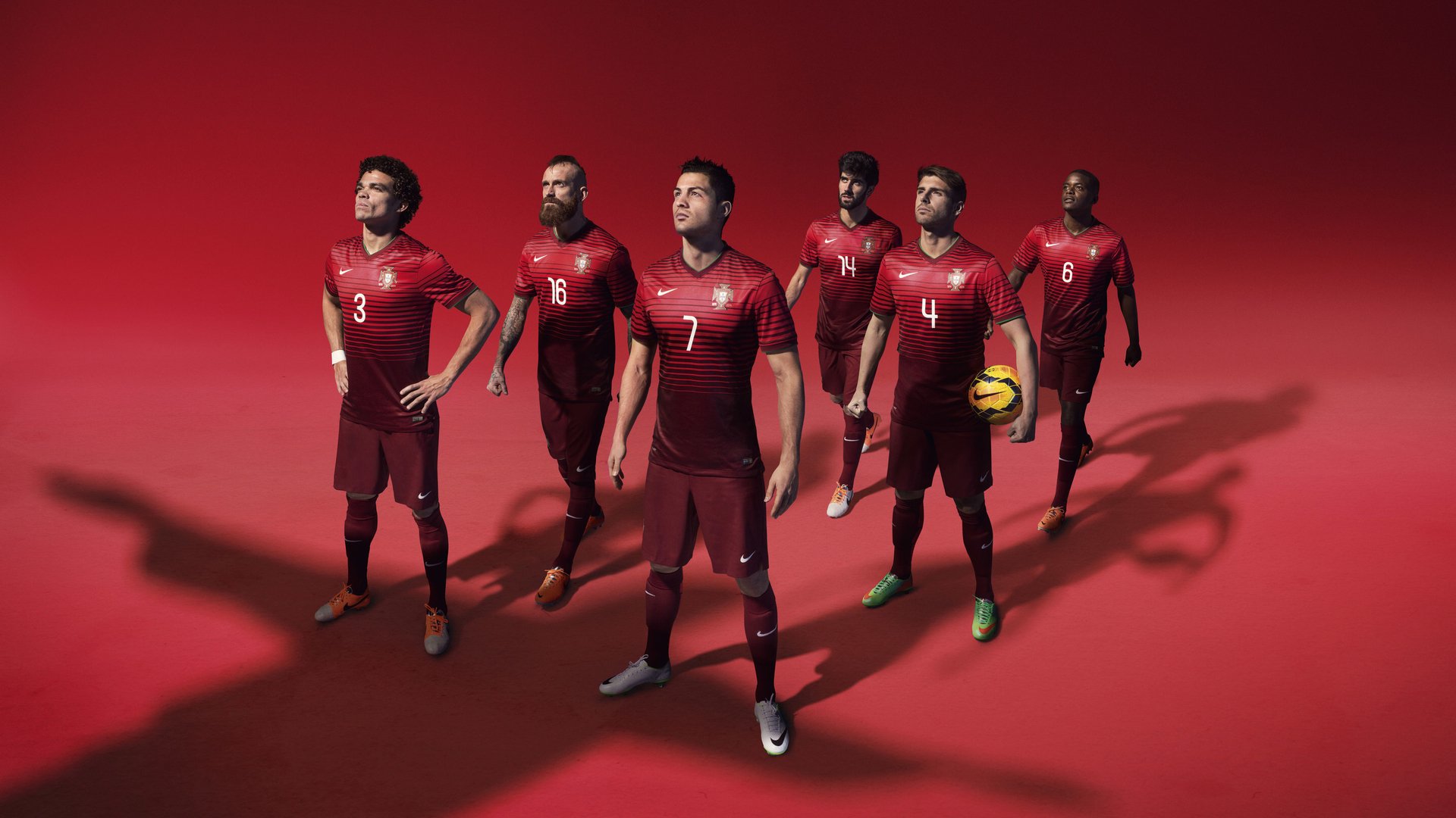 卡塞米罗末节定乾坤，荷兰式坚韧助曼联客场带走皇家社会